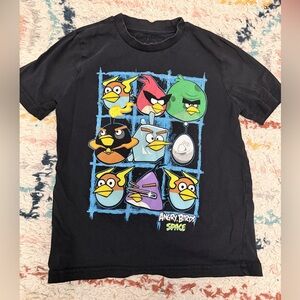 ✨FREE with bundle purchase ✨Angry Birds  Kids Black T-Shirt